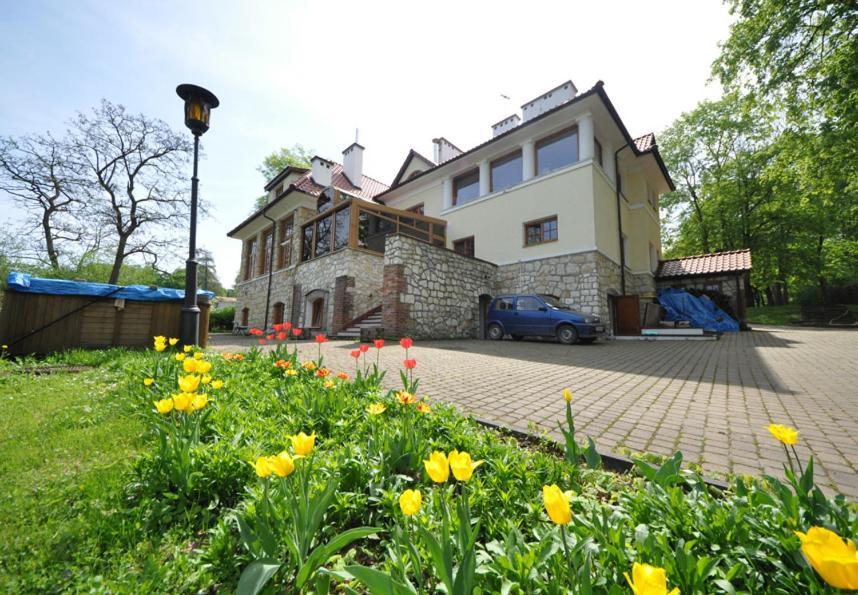 Willa Raj Naleczow Bagian luar foto